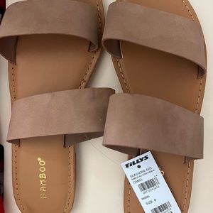 Women’s sandals